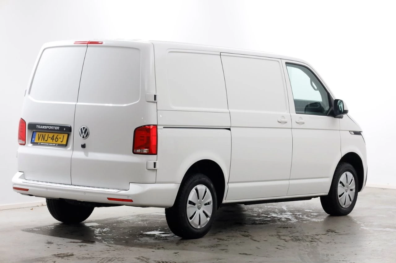 Volkswagen Transporter 2022 - T6.1 2.0 TDI 150pk DSG-Automaat L1H1 Airco/Camera 01-2022 zdjęcie 2