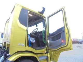 DAF XD 2026 - 260 FA DEMO RHD bild 7