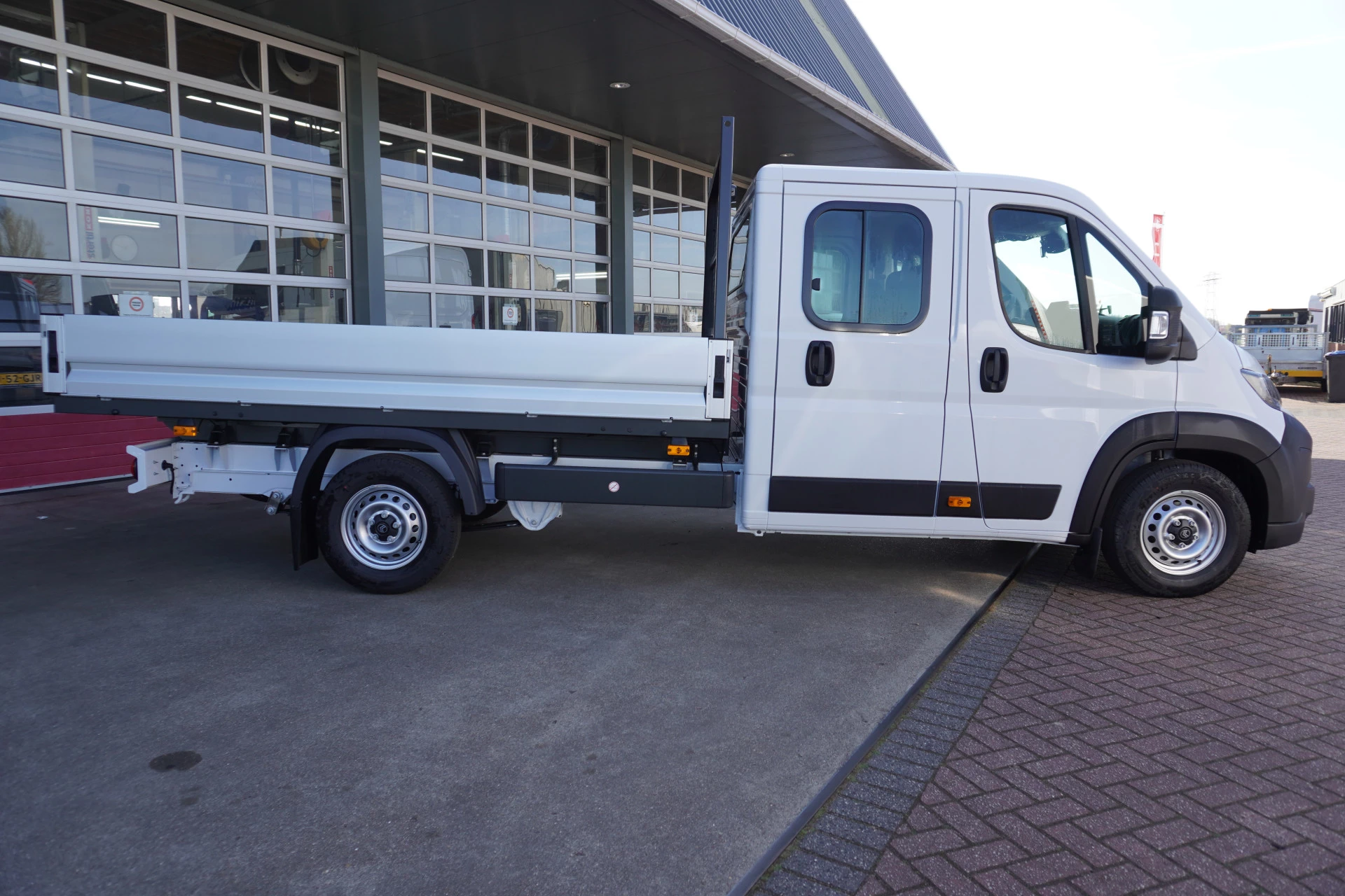 Citroën Jumper 2024 - Pick-up Dubbelcabine 2.2 BlueHDi 140PK L4 3.5t Heavy afbeelding 9
