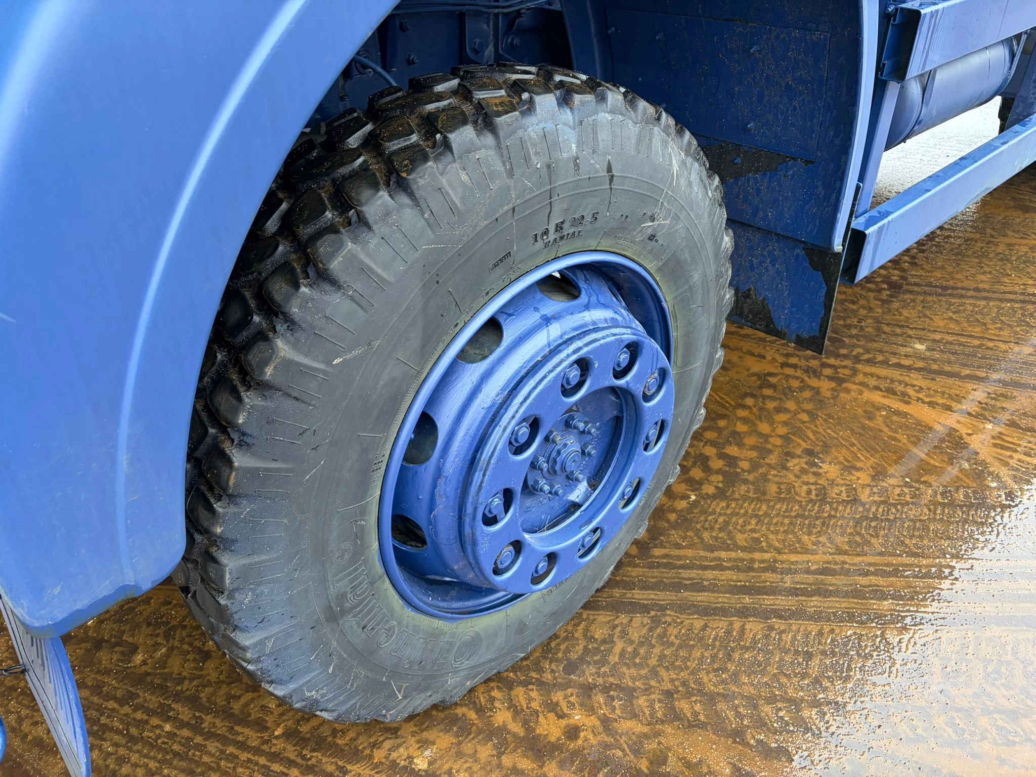 Mercedes-Benz 1017 4X4 blue 1985 Bild 11