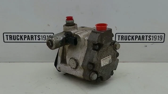 Mercedes-Benz - Axle & Steering Parts Stuurpomp MB imagem 1