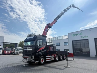 Volvo FH 2019 - 16.750 FH 8x4*4 / Retarder + HMF 5020-K6 + Flyjib FJ1000-K5 / 189.375 km afbeelding 3 miniatuur
