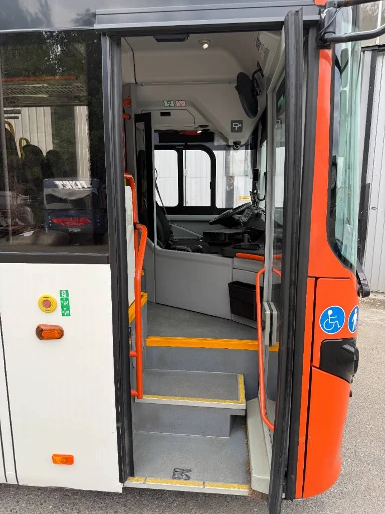 Volvo 2017 - 8900. 12,2m. 29 Units! Bild 9