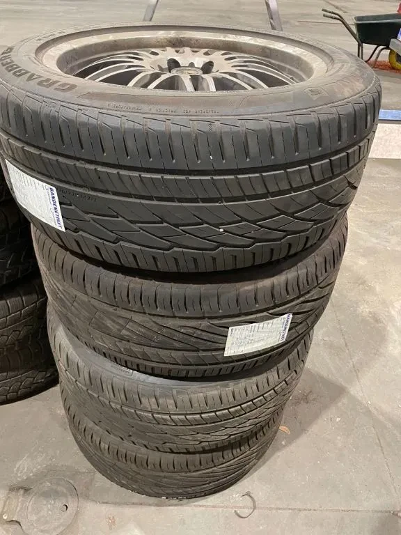 General Tire - Dotz velgen met General Tire Grabber banden 255/50 R19 107Y afbeelding 1