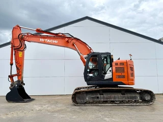 Hitachi 2016 - ZX225 US LC-5 B - Automatic Greasing / Camera te koop