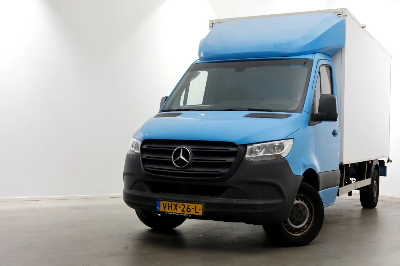 Mercedes-Benz Sprinter 2020 - 311 CDI 115pk E6 RWD Bakwagen met achterdeuren 2-Persoons 12-2020 afbeelding 1
