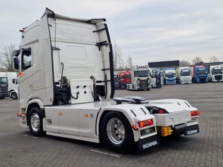 Scania S 2026 - 660S V8 NGS Highline 4x2 - New - Show truck - Full Spec - BUFFL in- and Exterior - Retarder - immagine 5