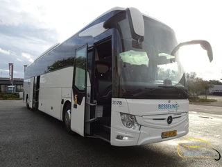 Mercedes-Benz Tourismo 17 RHD 64 Seats EURO 6 2020 afbeelding 2 miniatuur