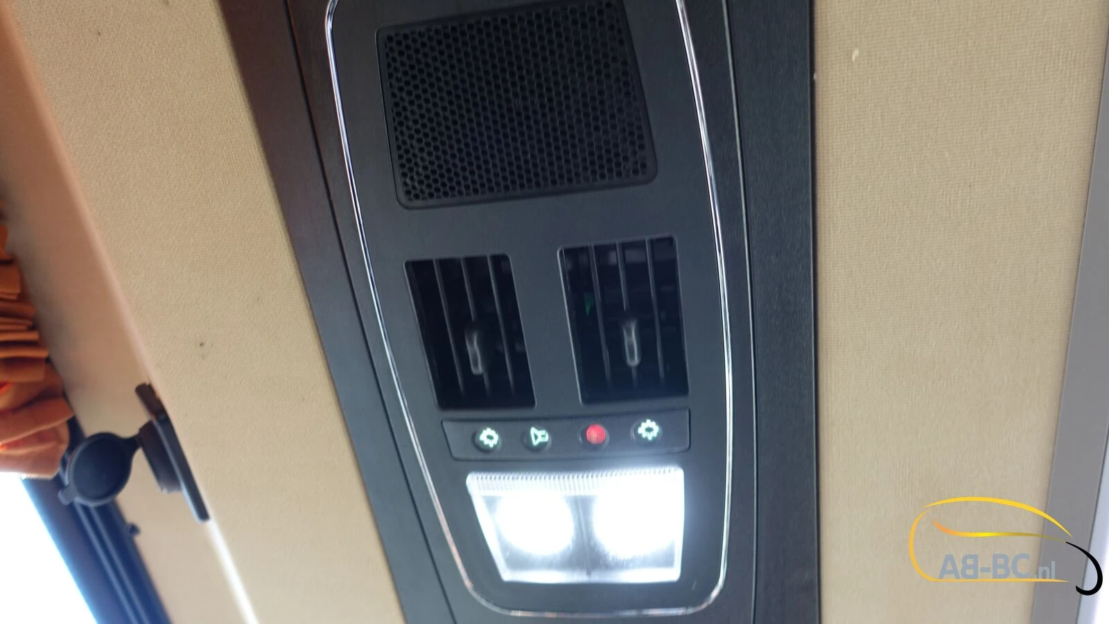 Iveco Rosero First Busworld Edition 31 Seats EURO 6 2026 afbeelding 76