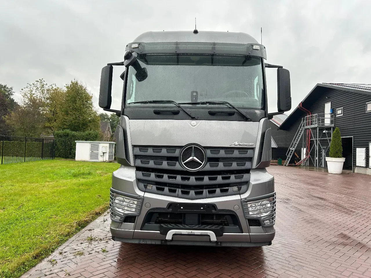 Mercedes-Benz Arocs 2014 - GT oplegger met Hiab kraan immagine 13
