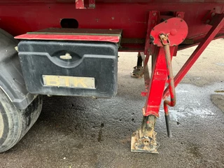 Stas N/A 2009 - 2 Axle Alu Tipper , Spring Suspension , Drum Brakes obrazek 9