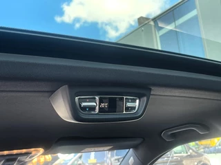 Mercedes-Benz V-Class 2024 - *300d 4Matic**Panoschuifdak*Airco V+A*Burmester*AHK 2,5t*Elektr. schuifdeur L+R*4Matic*Stuurverwarming*Stoelverwarming obrazek 10