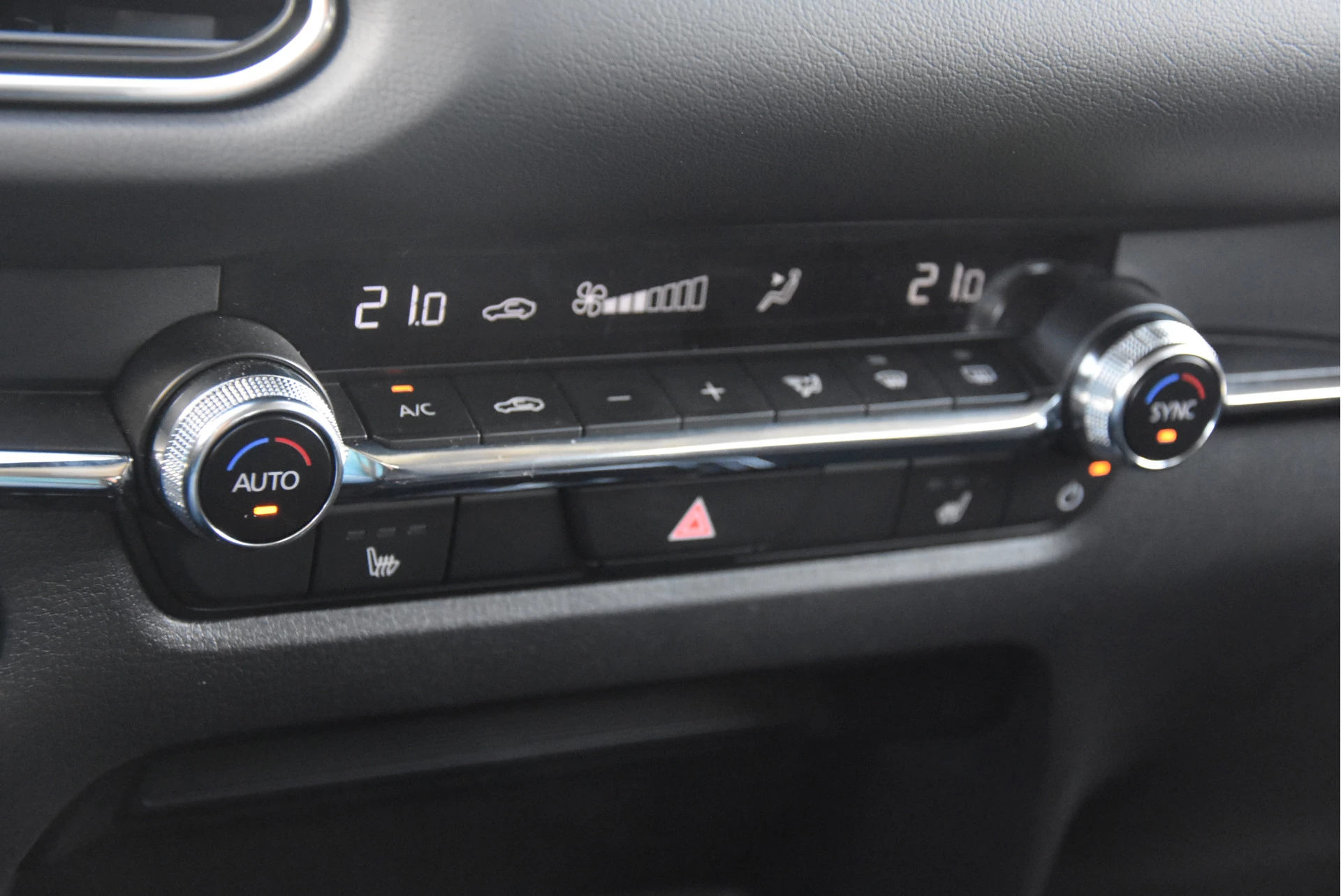 Mazda CX-30 2024 - 2.0 e-SkyActiv-G Homura | Trekhaak | M-Hybrid afbeelding 15