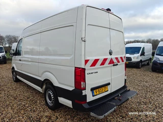 Volkswagen Crafter 2019 - 35 2.0 TDI L3H3 EL Highline , Euro 6 , 1e Eig. 3000 KG trekkracht , mooie bus , cruise , camera. imagen 3