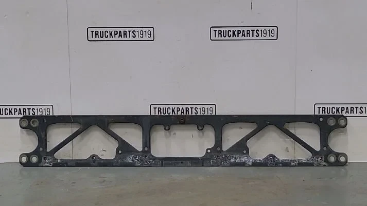DAF - Body & Chassis Parts Traverse voorzijde DAF изображение 1