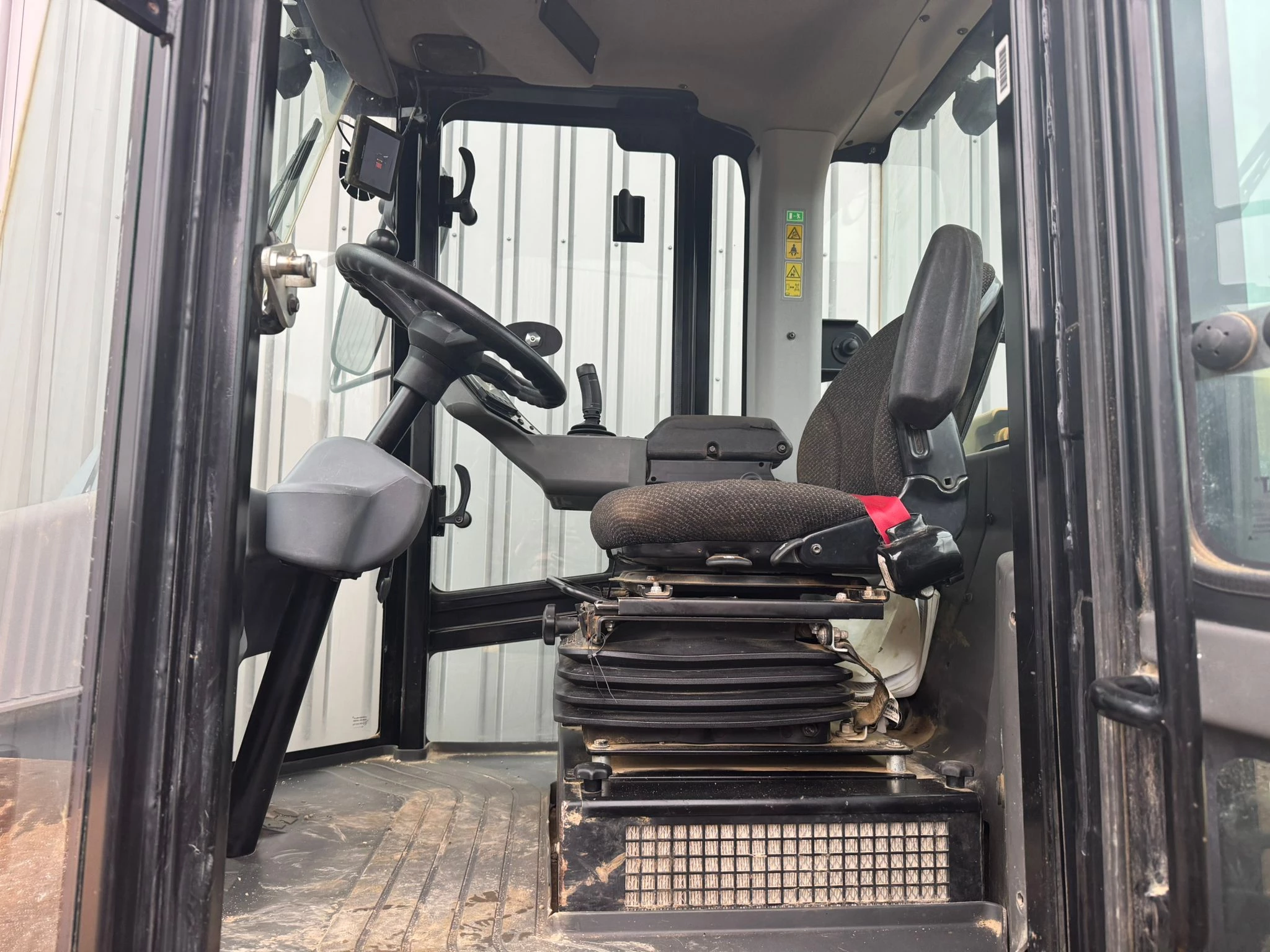 Caterpillar CS64B 2018 obrázek 20