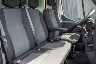 Renault Master 2023 - 2.3dCi | Bakwagen met Laadklep | LED | Carplay | Camera | Cruise obrazek 12