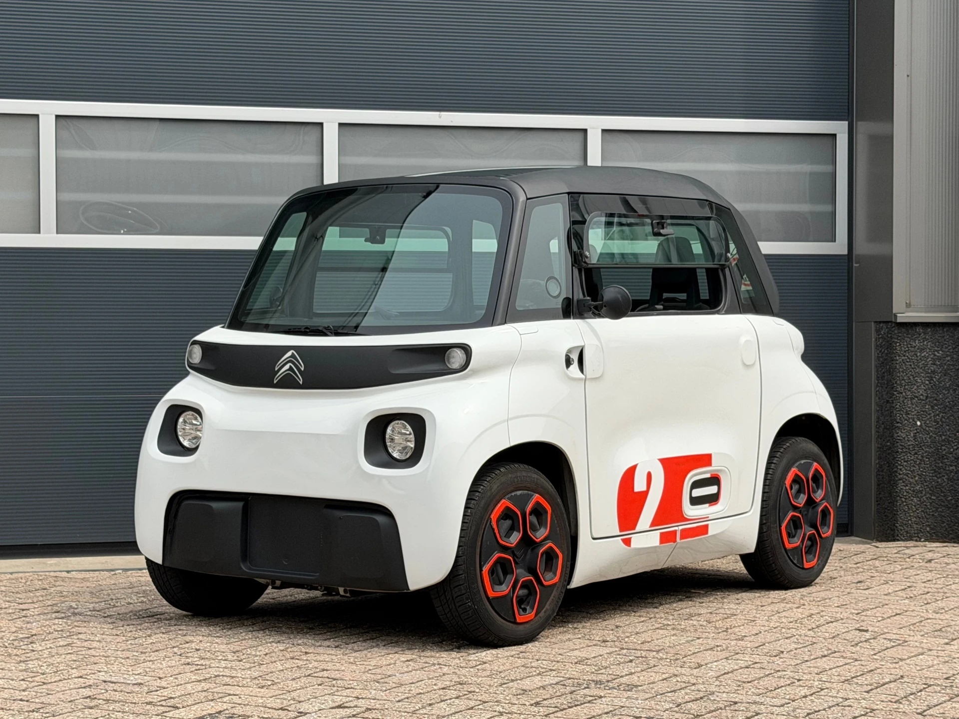 Citroën Ami 2021 - Brommobiel bj.2021 Panoramadak|Parelmoerwit. image 1