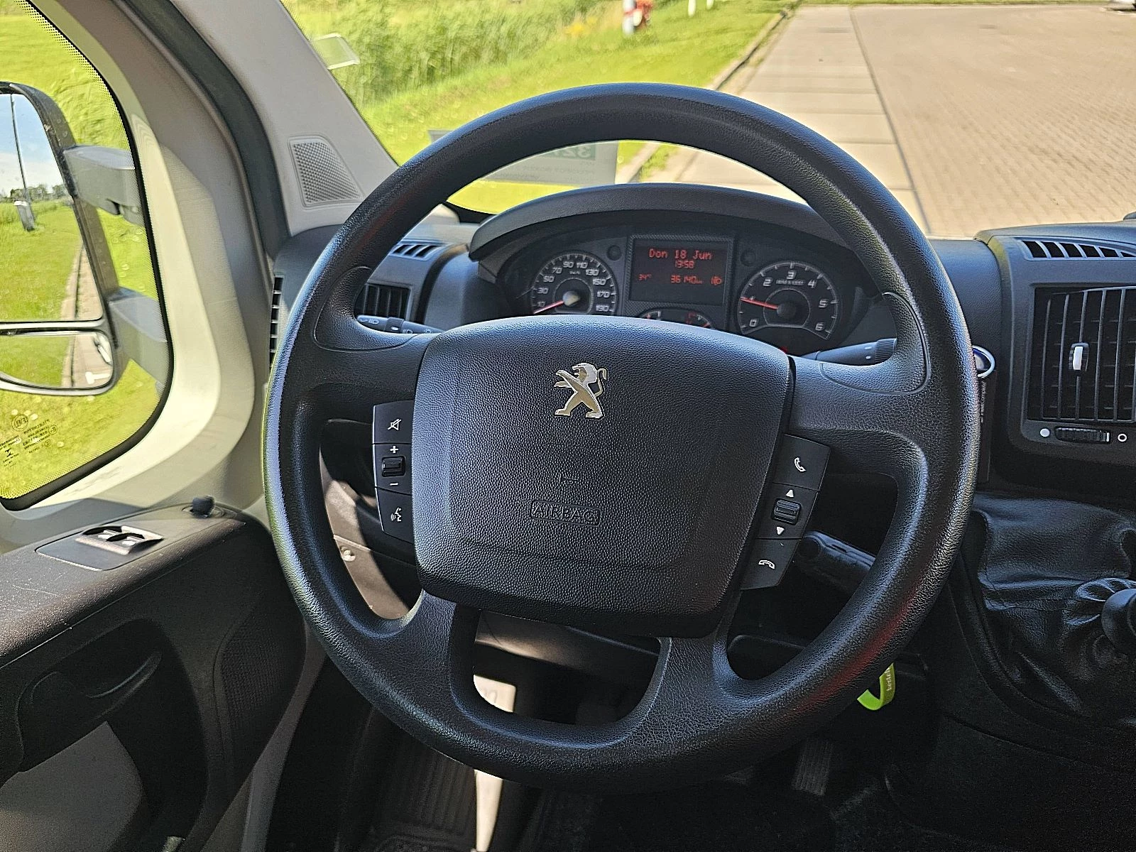 Peugeot Boxer 2019 - 2.0 image 9