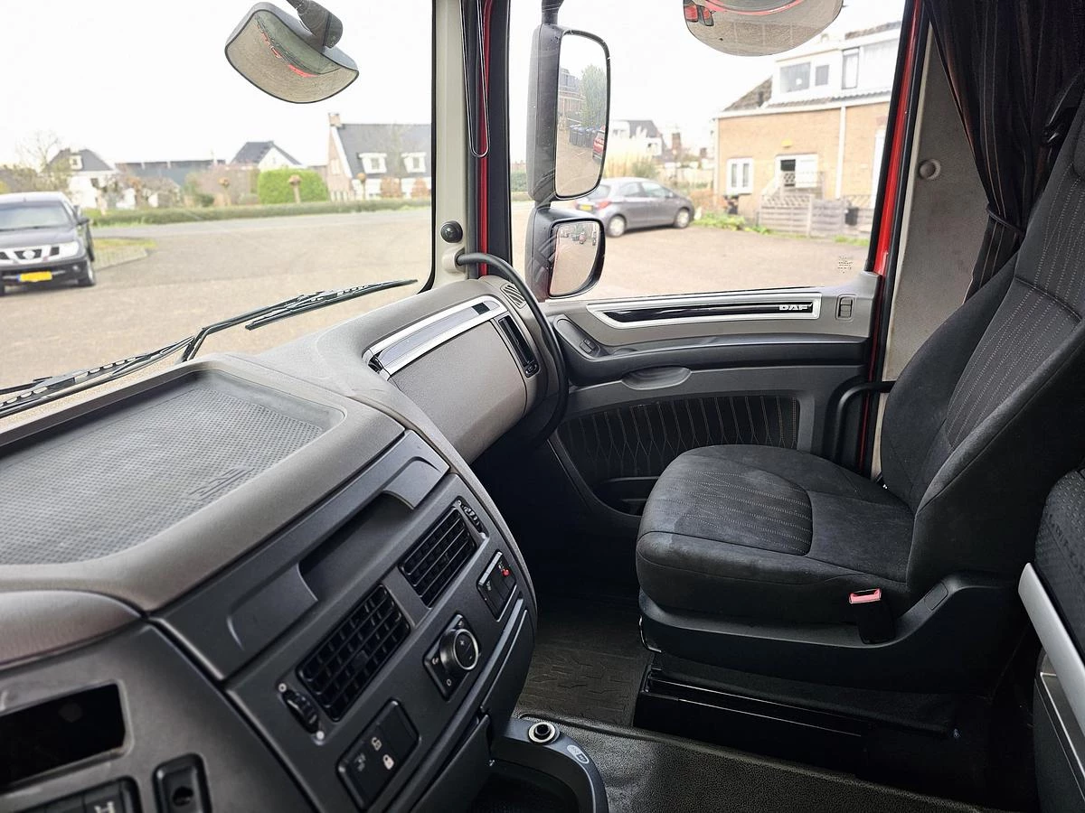 DAF XF 450 FTP - SPACECAB - TIPPER HYDRAULIC - COMPRESSOR - APK/TUV 22-07-2026 2019 obrázek 39