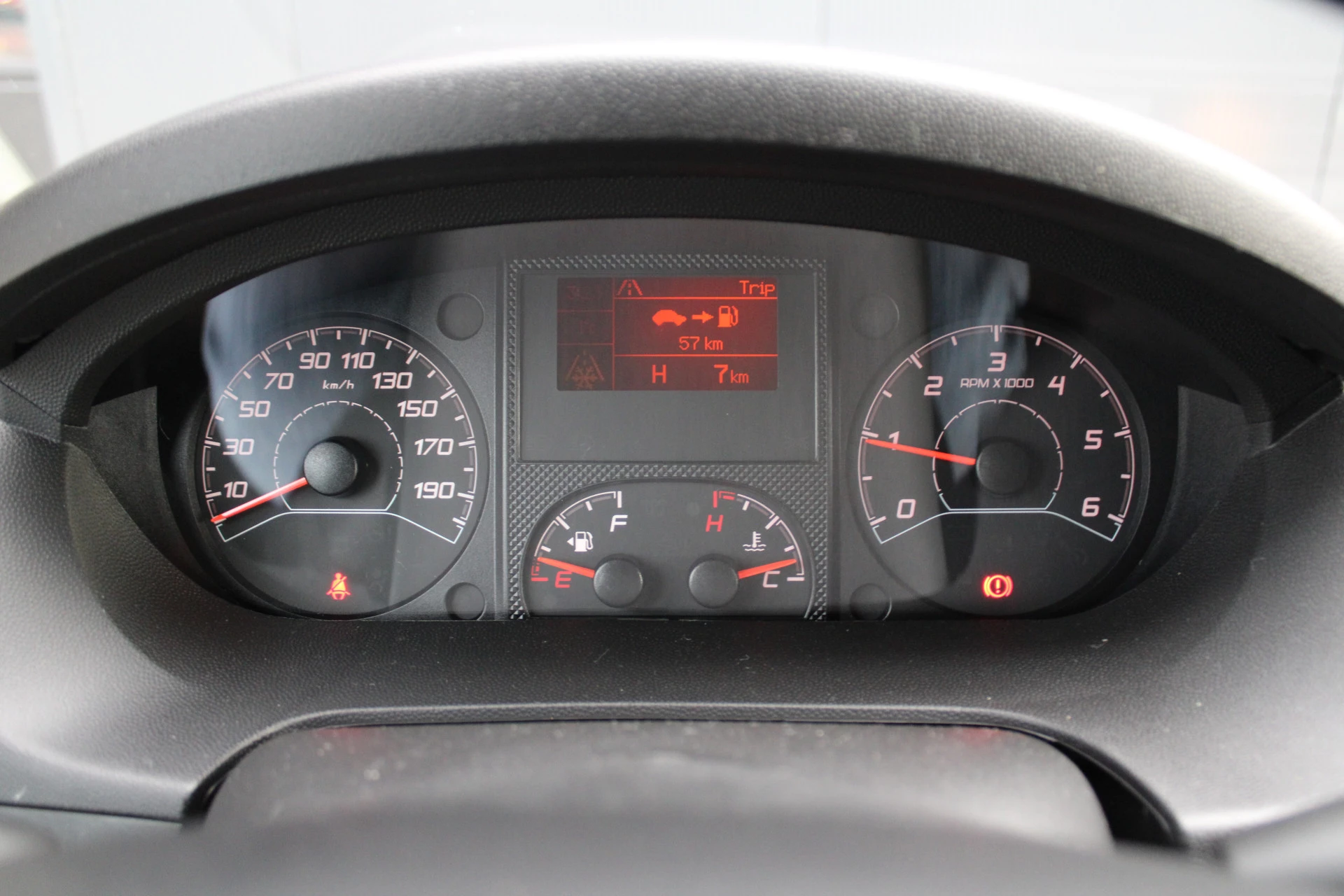 Opel Movano 2024 - 33 2.2 CDTI 140pk L2H2 - Airco - Camera - Cruise - Blind Spot - 270 deuren - Rijklaar zdjęcie 23