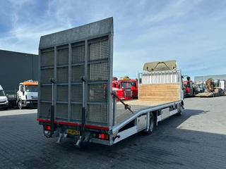 Renault D 2015 - 12 Comfort / Euro 6 / Oprijwagen / Machinetransporter bild 7