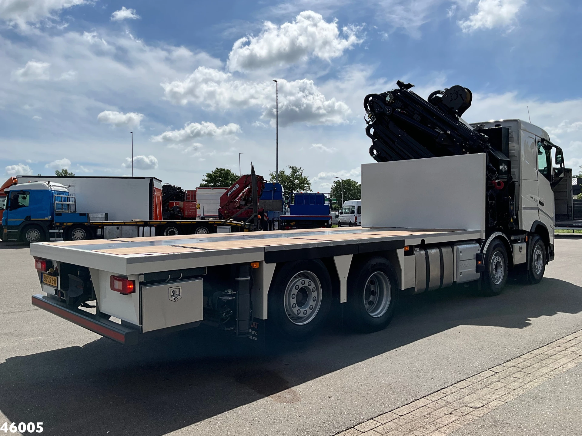 Volvo FH 2026 - 500 Euro 6 8x2 HMF 95 Tonmeter laadkraan + Fly-Jib NEW & UNUSED! imagen 5