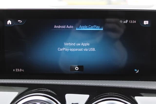 Mercedes-Benz A-Class 2020 - 250e AUT8 AMG Line Limited NAVI SFEER CARPLAY DAB 18'' obrazek 19