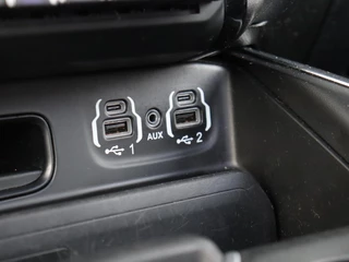 Dodge Ram 1500 2020 - 5.7 V8 4x4 Crew Cab Laramie Night zdjecie 4