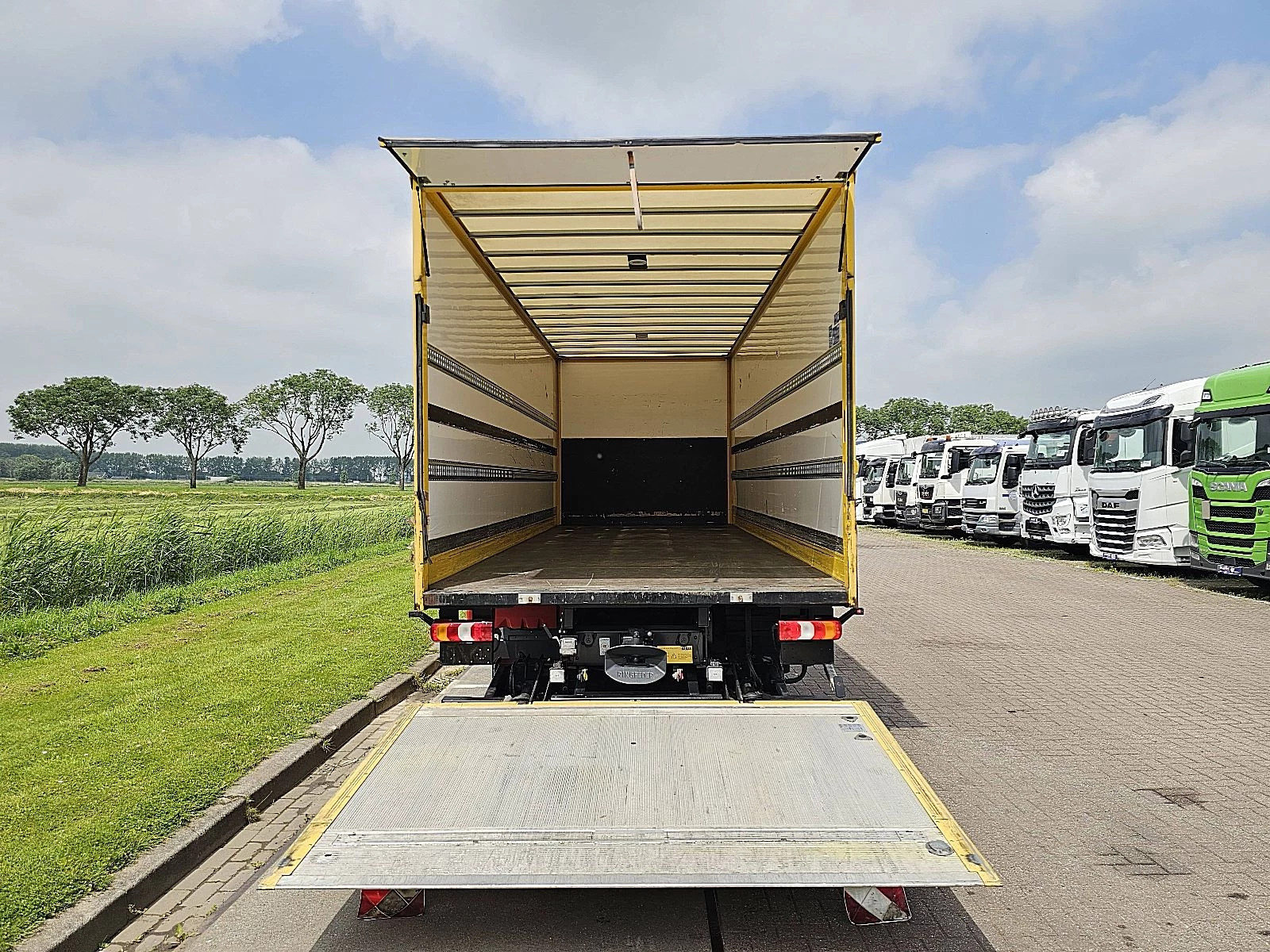 Mercedes-Benz Atego 2022 - 1224 immagine 13