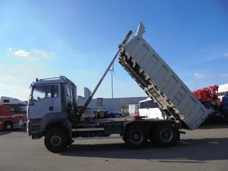 MAN TGA 2006 - 26.430 BBS 6X6 KIEPER /TRACTOR obrazek 3