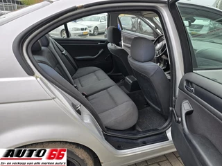 BMW 3 Series 2004 - 316i Special Executive APK tot 07-2027 obrazek 6