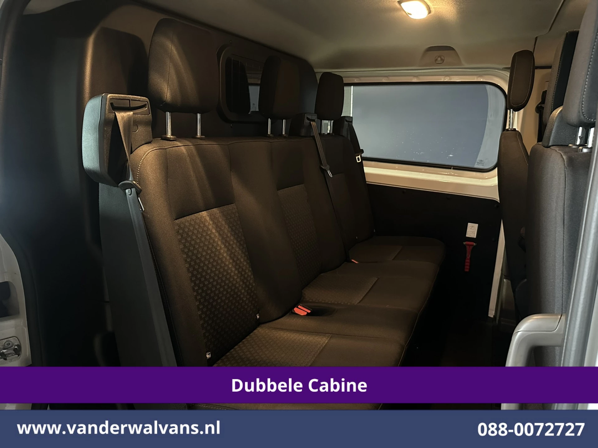 Ford Transit Custom 2022 - 2.0 TDCI 131pk L2H1 Dubbele Cabine Euro6 Airco | 6-Zits | Camera | Apple Carplay | Xenon | Cruisecontrol Bild 2