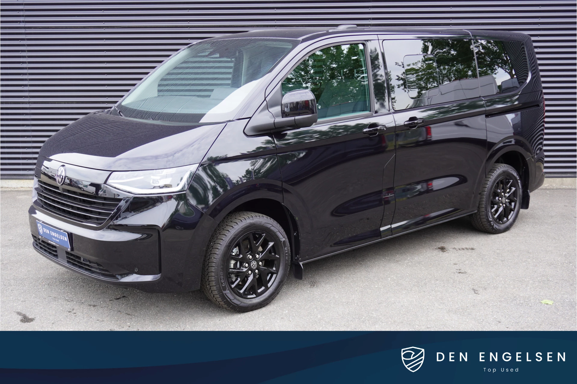 Volkswagen Caravelle 2025 - Elektrisch E-Caravelle 32 L1H1 Style 2 Schuifdeuren 64 kWh 9 persoons LED Apple Carplay Camera ACC Cruise control Digitaal Dashboard afbeelding 1