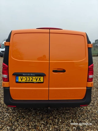 Mercedes-Benz Vito 2019 - 111 CDI , 1e Eig , Euro 6 , camera , navi , cruise , dealer onderhouden. obrazek 4