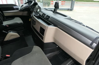 MAN TGX 2018 - 18.500 XXL | Mega/Lowdeck | Lifting fifth wheel | 577918Km | 2018 | Retarder | 2 Tanks | Full Air | Stand klima | Subwoofer | TUV/MOT/APK 08-2026 | German Truck obrazek 50