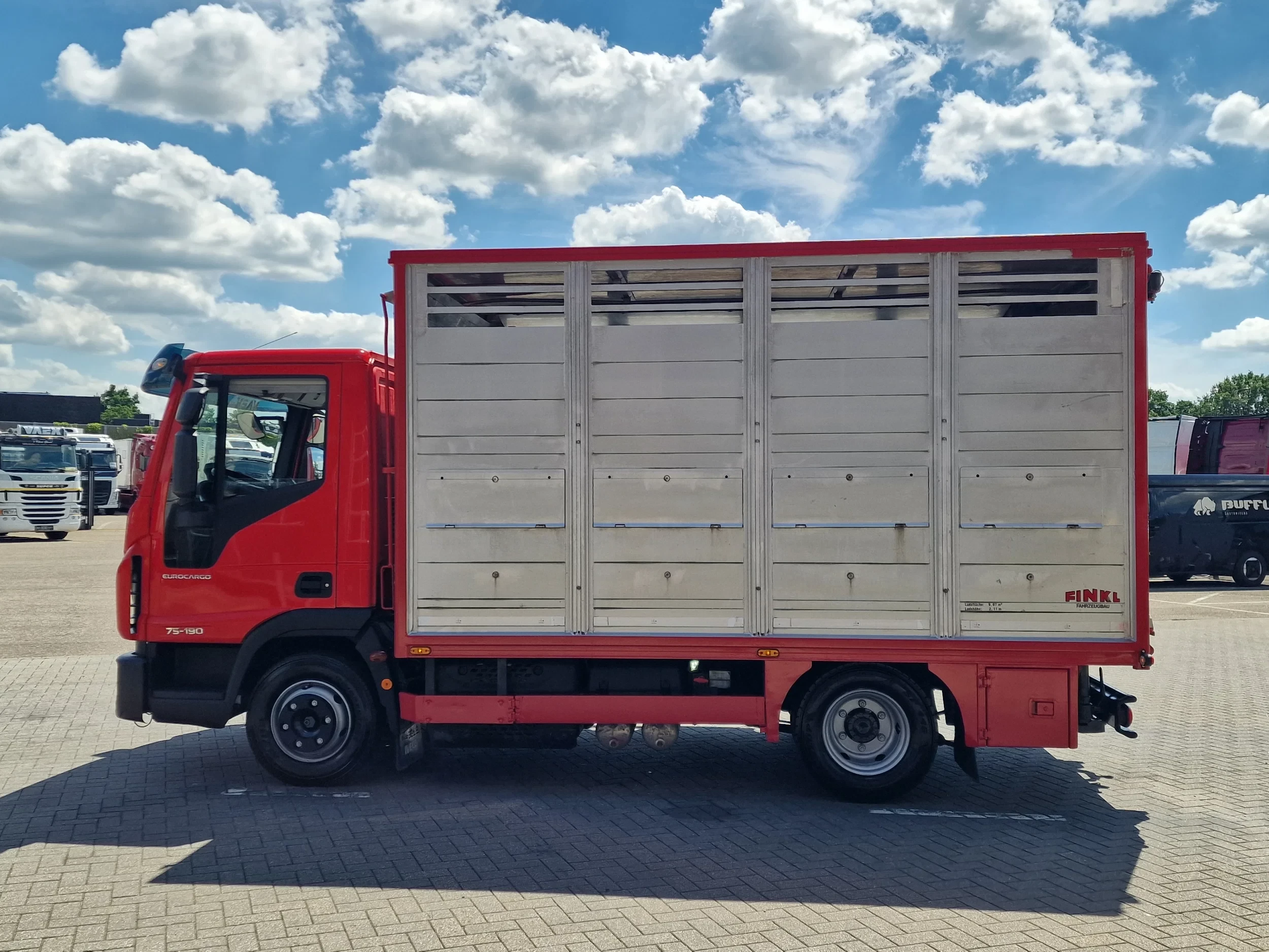 Iveco Eurocargo 2018 - 75.190 - Finkl Livestock 1 deck - 9.07 M 2 - Air suspension - Euro 6 obrázek 16