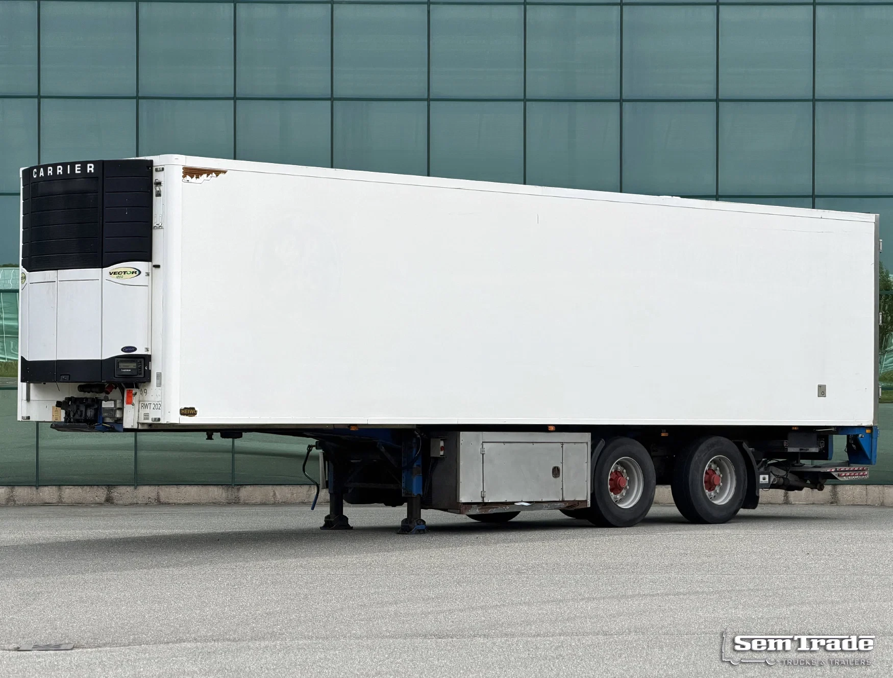 Pacton 2008 - HEIWO ISOLATED BOX STEERING AXLE DRUM BRAKES TAIL LIFT HOLLAND-TRAILER image 1
