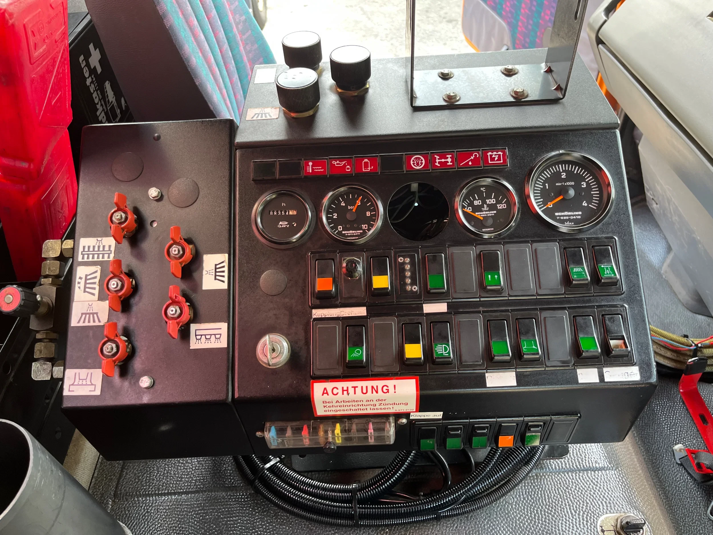 Mercedes-Benz 1317 2000 - KO, Kehrmaschine, Straßenreiniger, selbstf. Arbeitsmaschine afbeelding 22