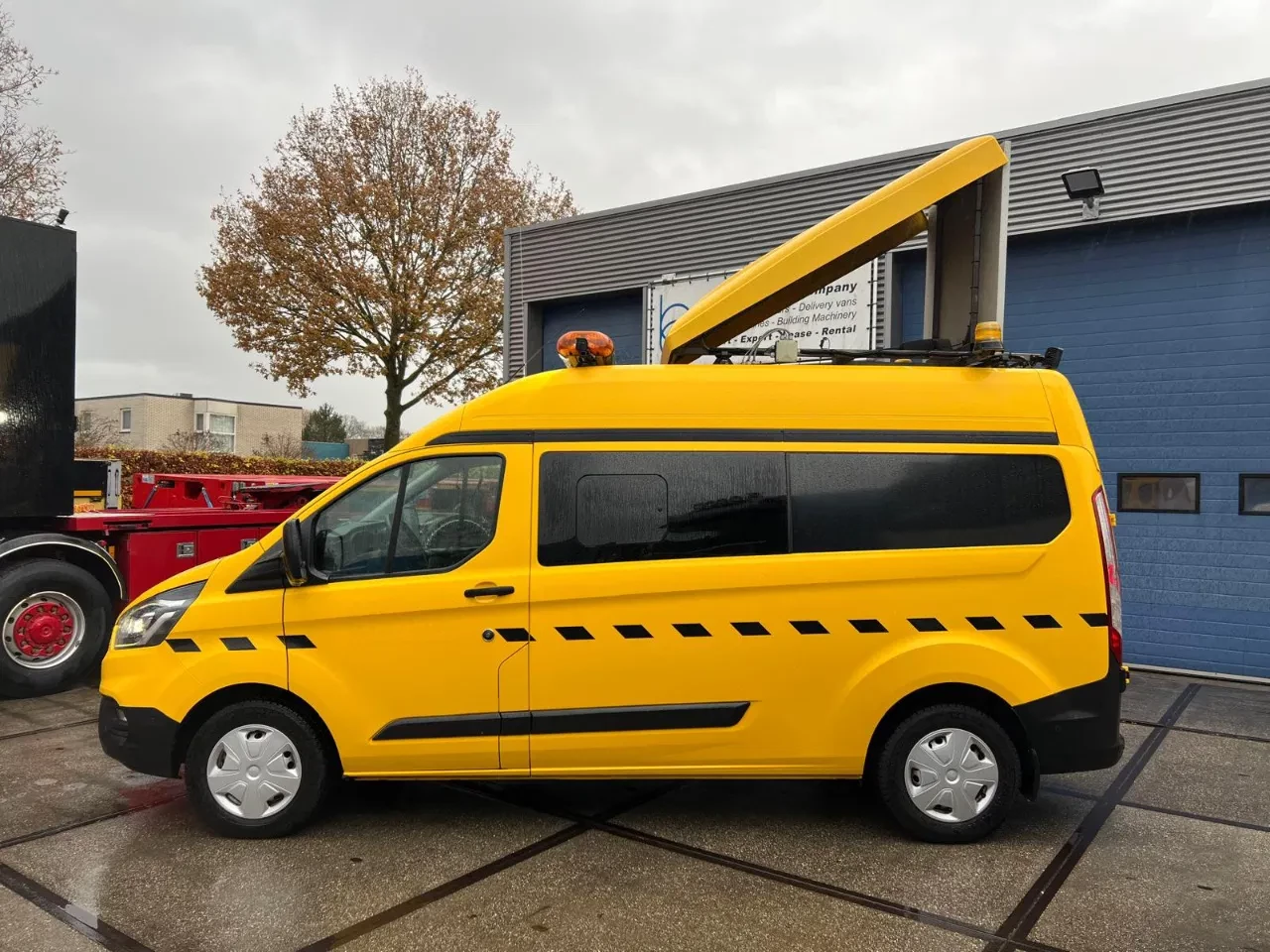 Ford Transit 2019 - BF3 Escort Van Bild 1