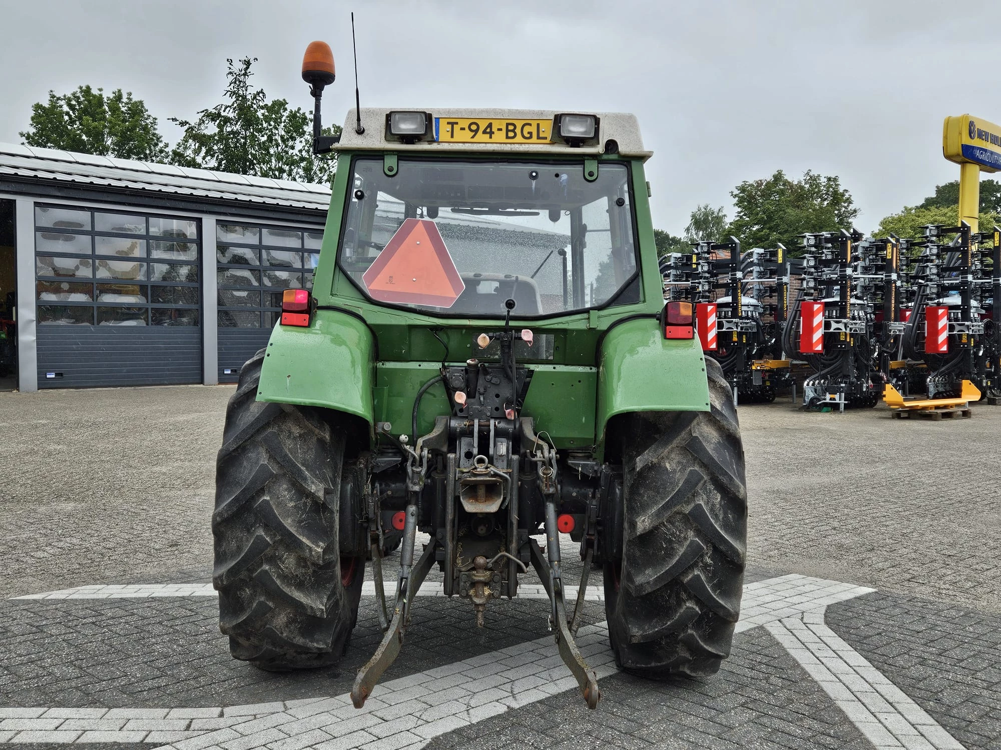 Fendt 1994 - 260 S landbouwtrekker afbeelding 4