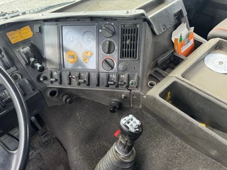 Volvo N/A 1989 - FL10 6X4 / MANUAL / HIAB 100 изображение 15