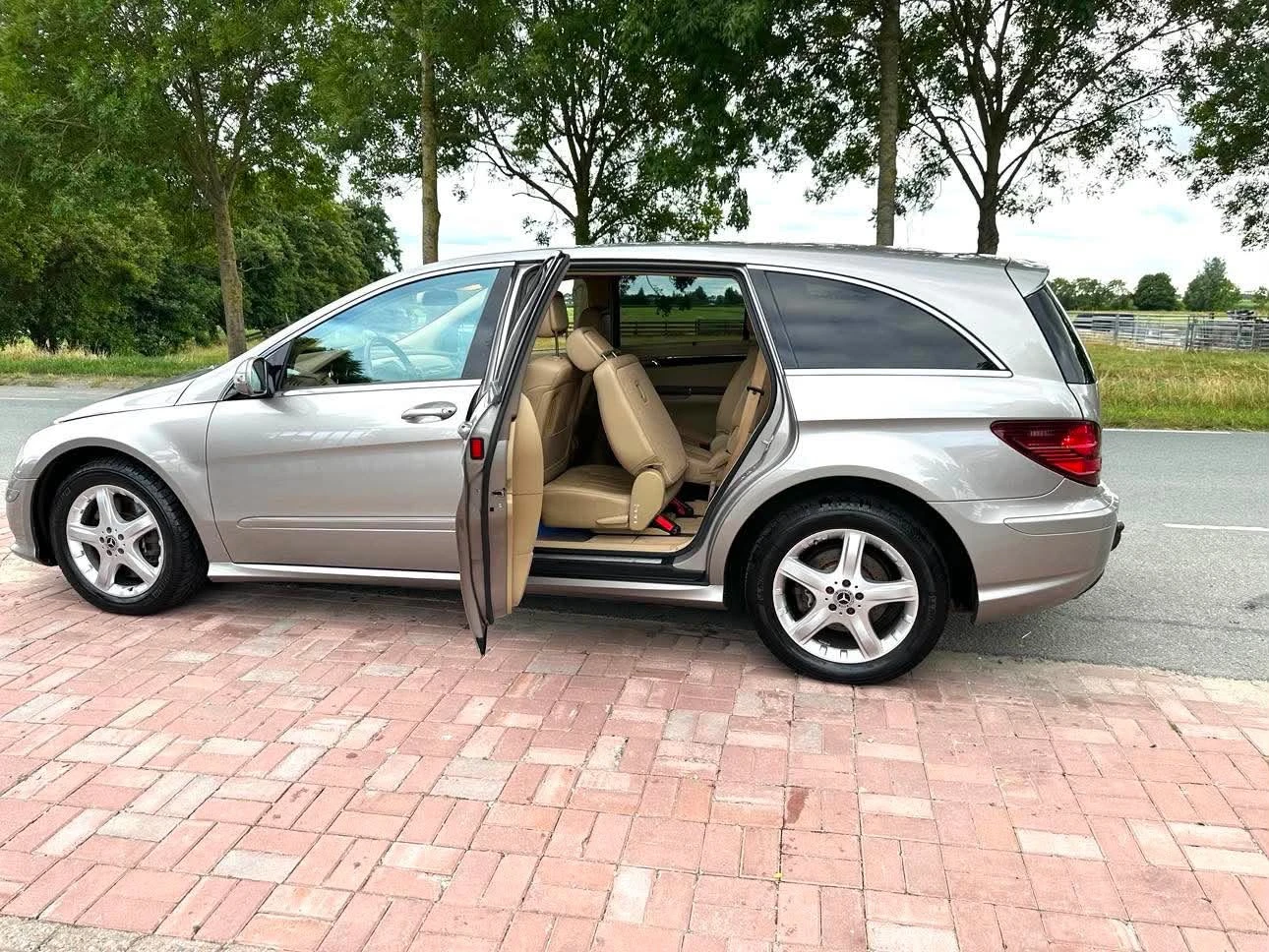 Mercedes-Benz R-Klasse 2007 - 500 Lang 4-Matic 6 PERSOONS YOUNGTIMER 5.5BENZ. 388 PK afbeelding 42