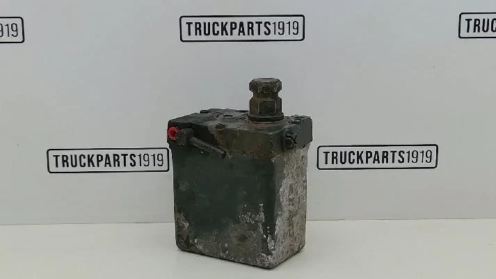 Mercedes-Benz MB - Hydraulic System Kantelpomp MP4 afbeelding 1