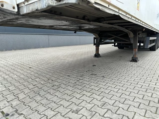 Schmitz Cargobull N/A 2005 - SKO24 / SAF DISC / 2x LIFTAXLE / GALVANIZED / NL-TRAILER bild 14