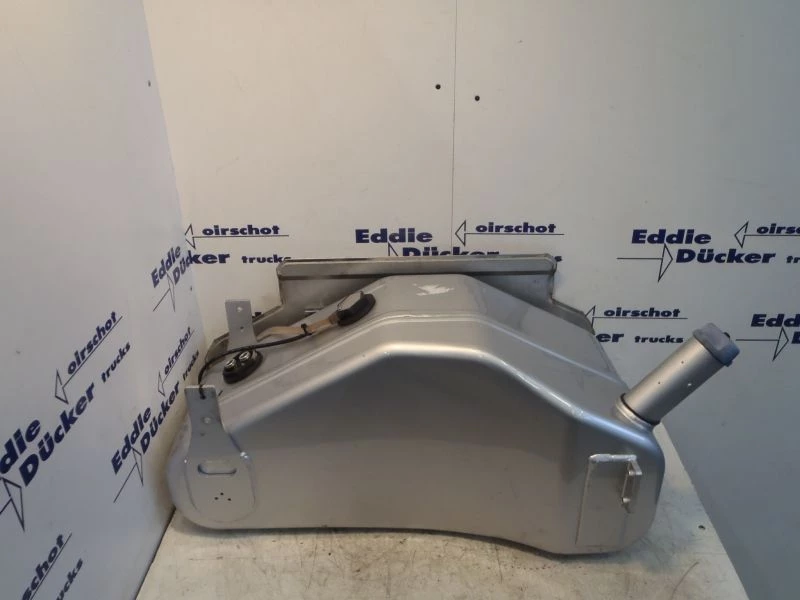 DAF - 1677423 ADBLUETANK+SENSOR CF75IV/CF85IV/XF105 afbeelding 1