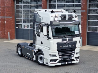 MAN TGX 2026 - 18.520 4x2 - NEW - Show truck - Retarder - Night clima - Full air - Navi - PTO prep image 17