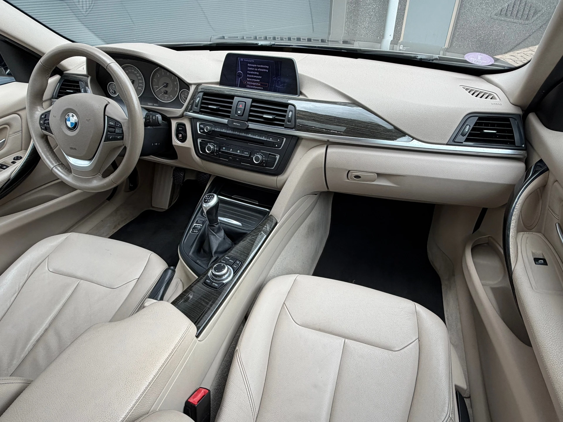 BMW 3 Serie 2012 - 320i EfficientDynamics Edition Upgrade Edition bj.2012 Navi|Leder|Open dak|Nap. afbeelding 9