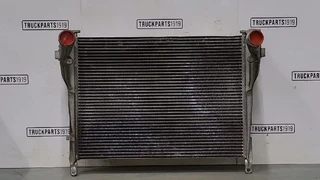 Mercedes-Benz MB - Cooling System Interkoeler MP4 изображение 1 миниатюра