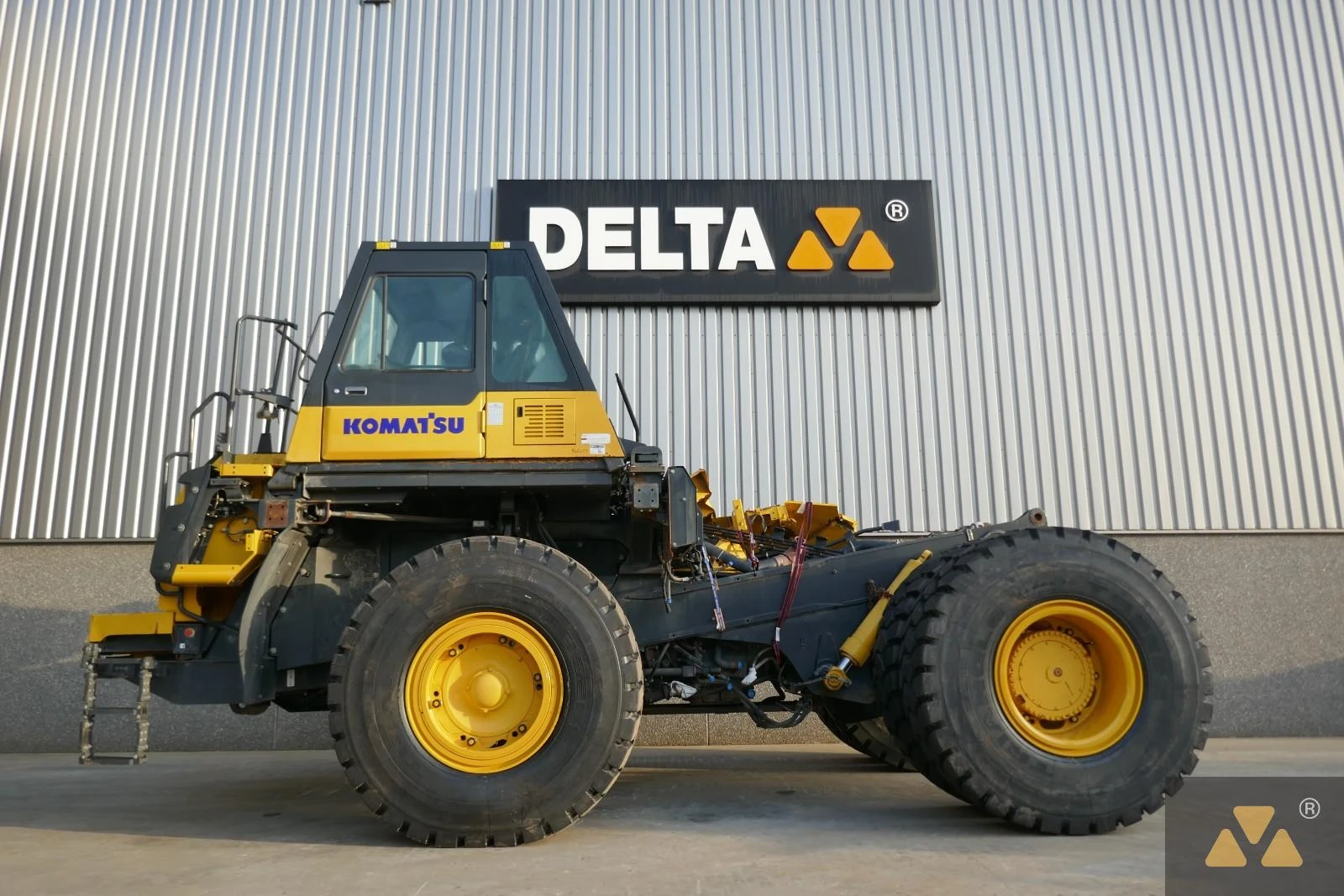Komatsu 2022 - HD405-8 afbeelding 1